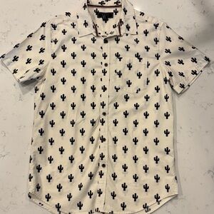 21men White Short Sleeve Button-Down Shirt with Black Cactus Print